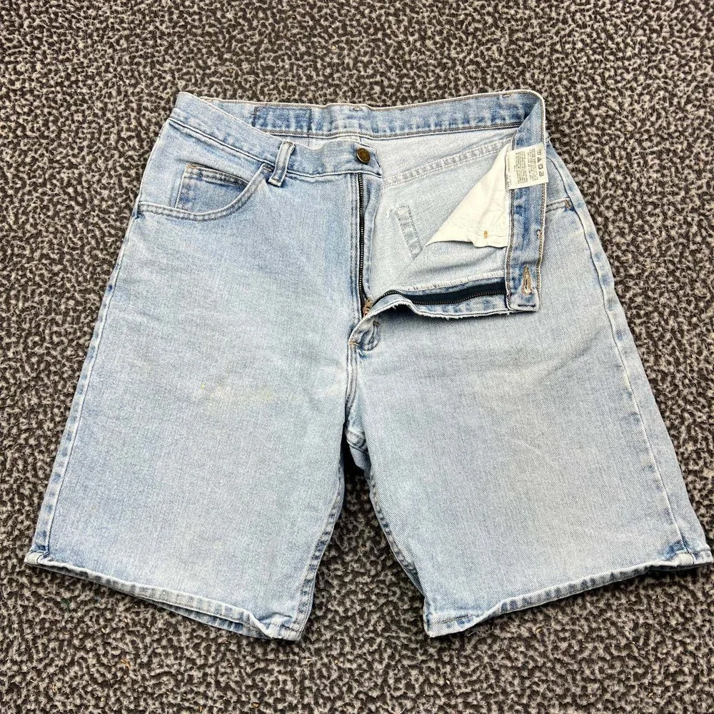 Wrangler Jeans Shorts Men 32 Blue Light Wash Denim Cotton Pockts Outdoor